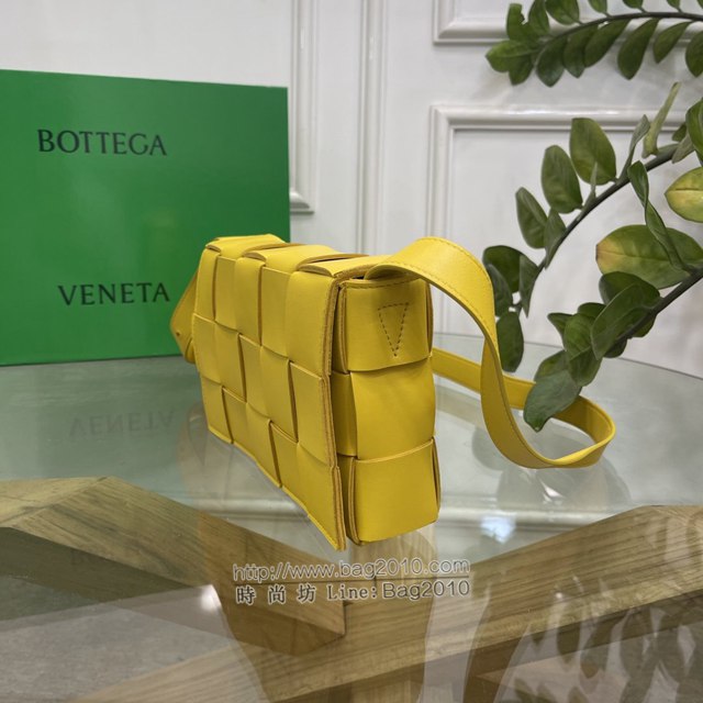 Bottega veneta高端女包 KF0017 寶緹嘉Cassette肩背女包 BV新款放大編織斜挎包  gxz1382